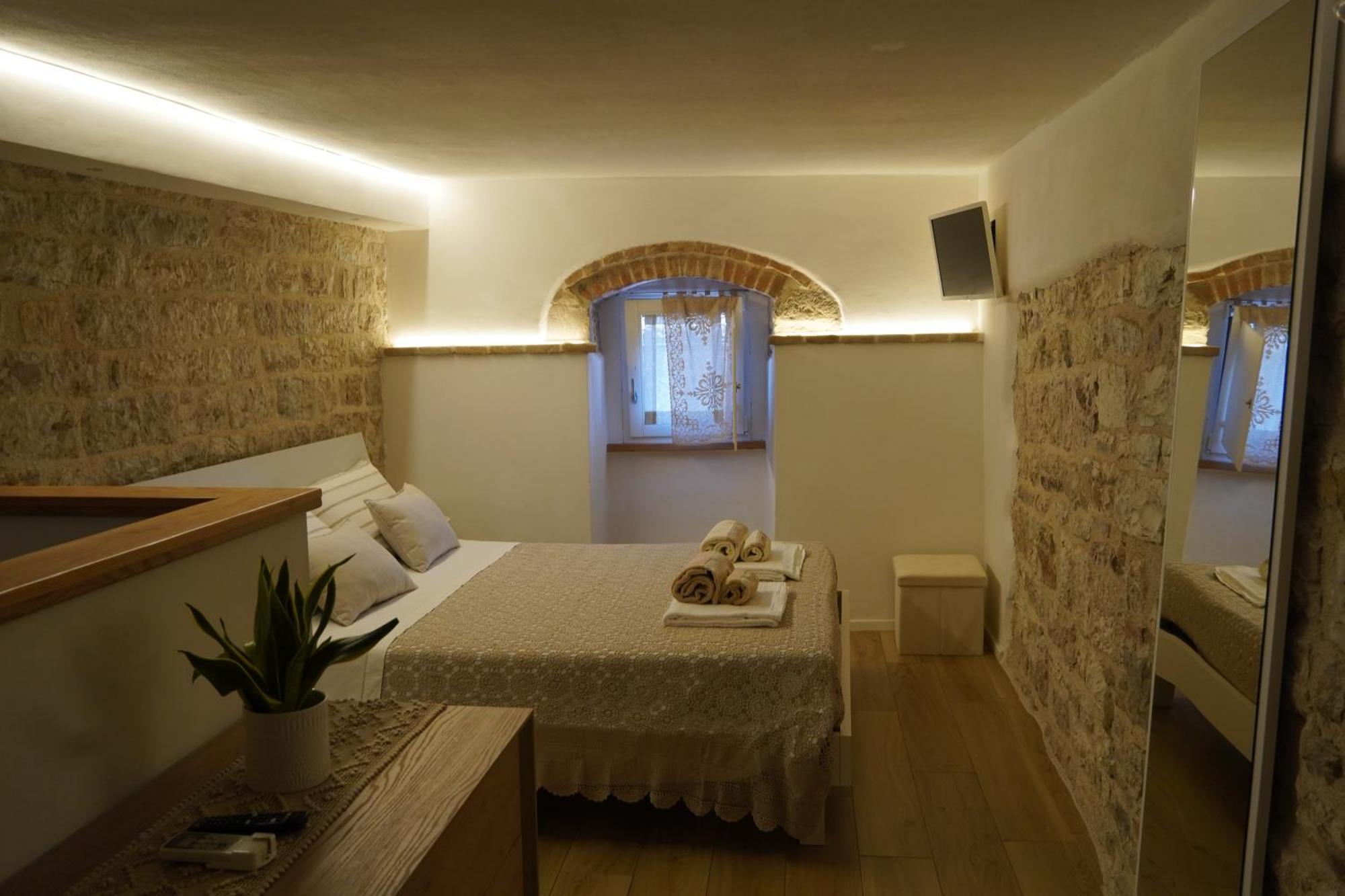 Apartment Gattapone 9 *